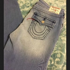 New True Religion Ladies Distressed Jeans Size 32